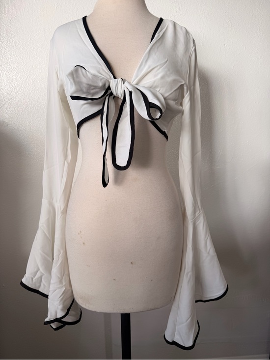 Nasty Gal Tops - Nasty Gal White Tie-Front Crop Top with Black Trim